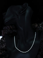 Load image into Gallery viewer, Sterling Silver Twirl Chain