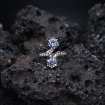 Load image into Gallery viewer, GlintCurve – Twin Stone Ring
