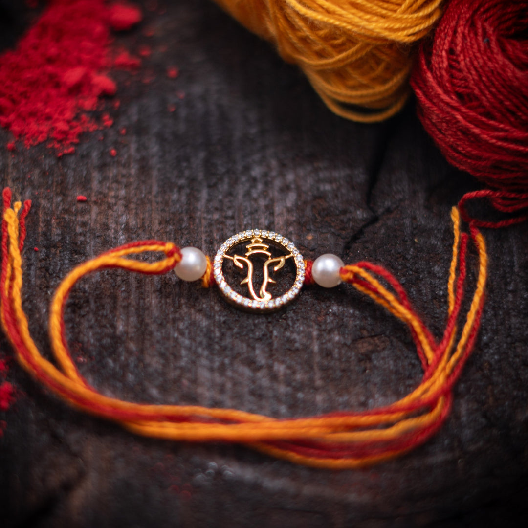 Divine Blessings – Ganesha 925 Silver Rakhi