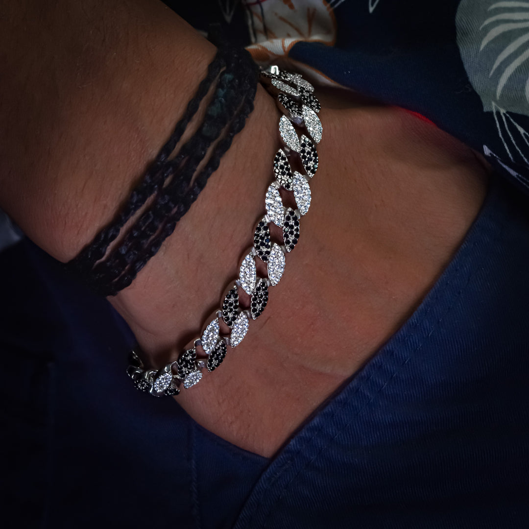 Flat curb classic bracelet