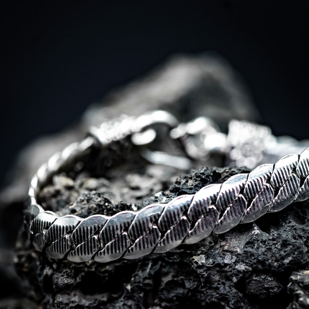 Mens Solid square silver chain Bracelet