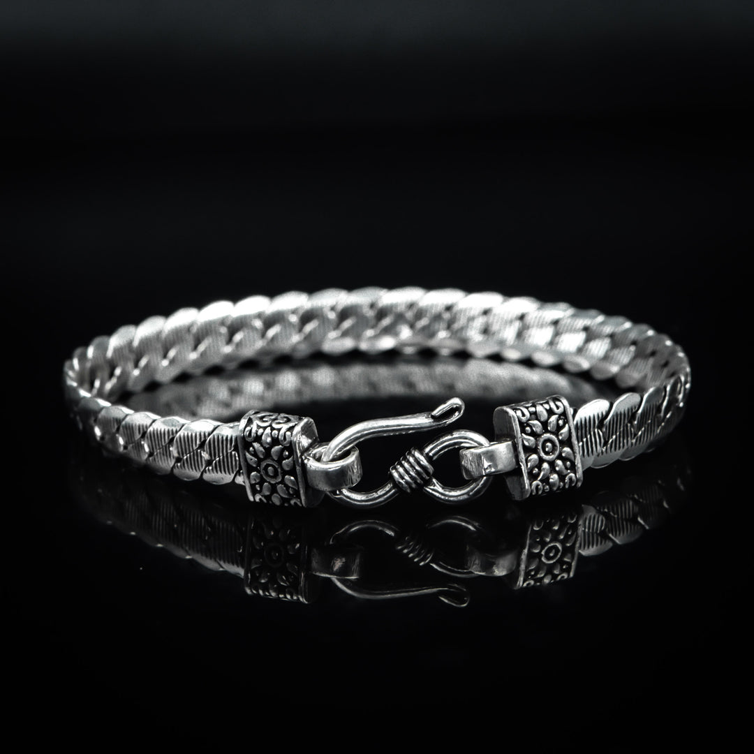 Mens Solid square silver chain Bracelet