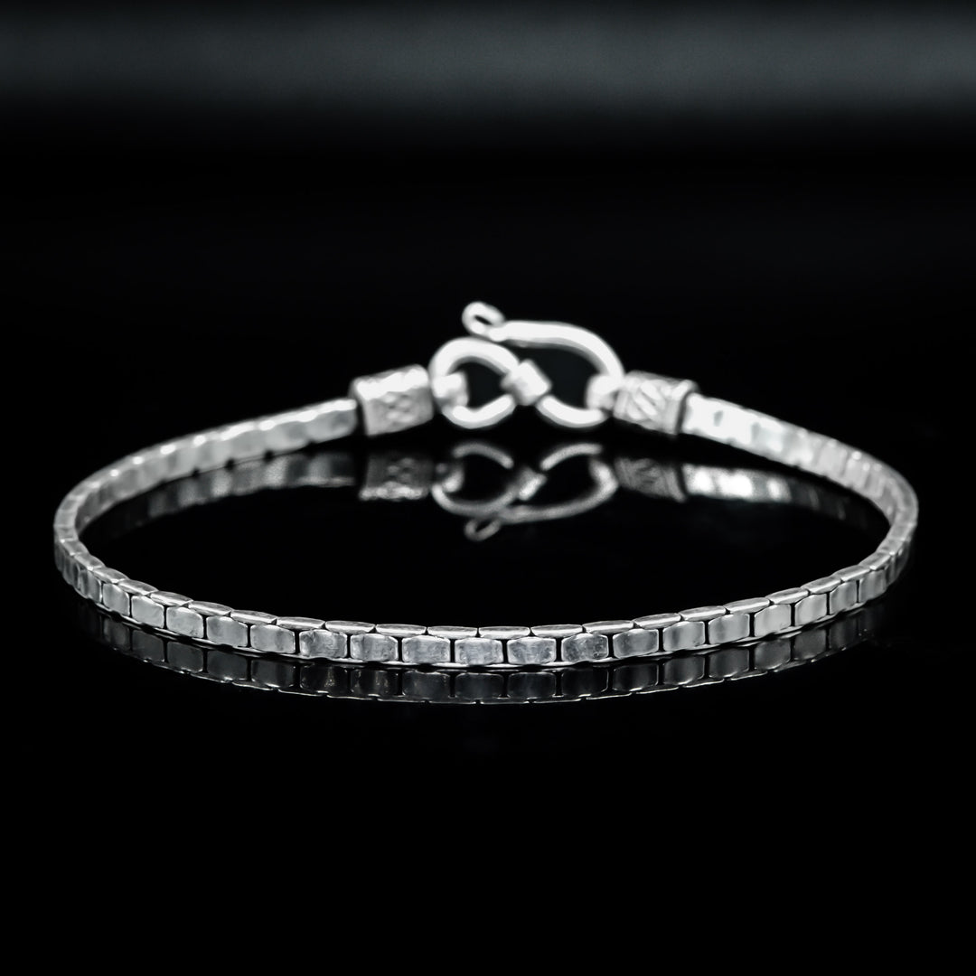 Rectangular curb silver chain