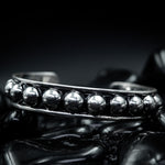 Load image into Gallery viewer, Sterling silver pearl bangle
