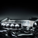 Load image into Gallery viewer, Sterling silver pearl bangle
