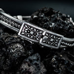 Load image into Gallery viewer, Multilayered Beaded silver bracelet
