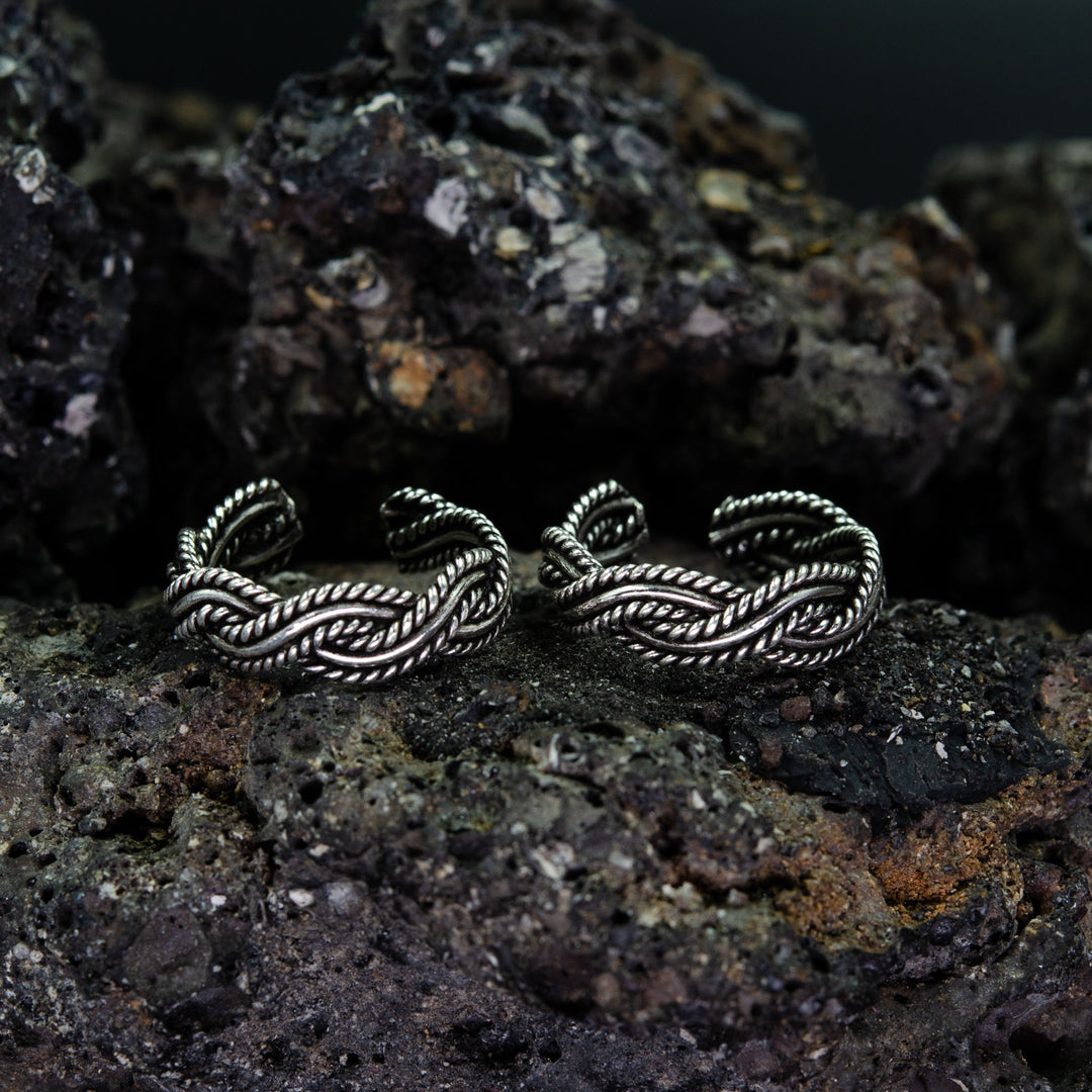 TwineKnot – 925 Silver Toe Ring