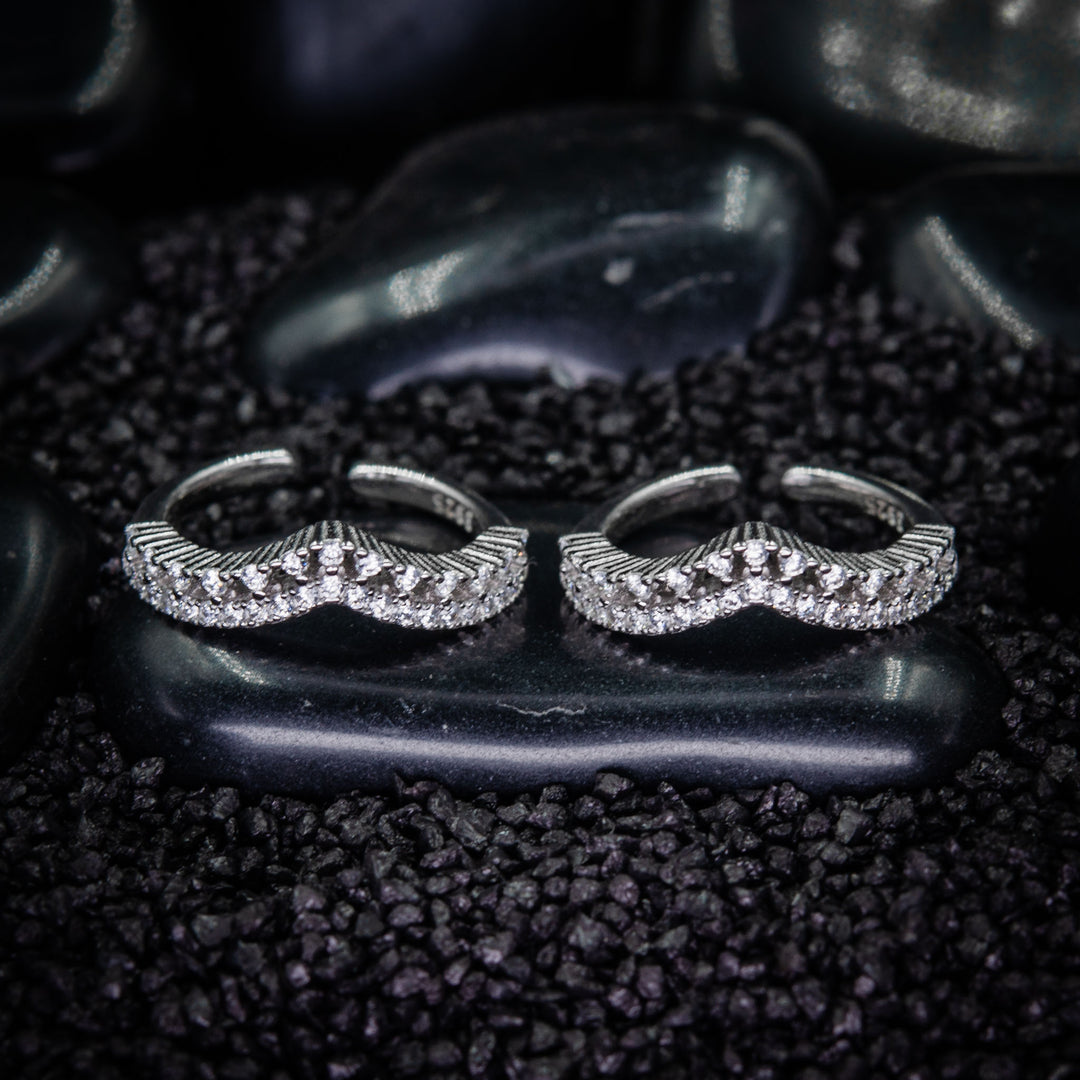 SparkleWave – 925 Silver Toe Ring