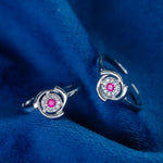 Load image into Gallery viewer, GleamLoop – 925 Silver Toe Ring
